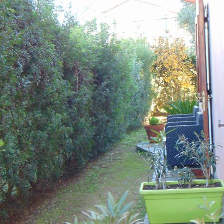 La Contea Bed & Breakfast SantʼAnna Arresi Dış mekan fotoğraf